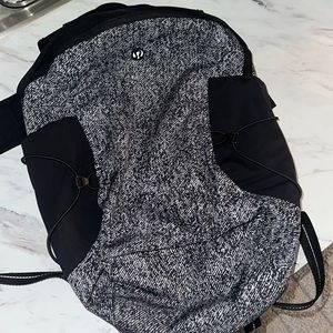 Lululemon backpack in excellent condition